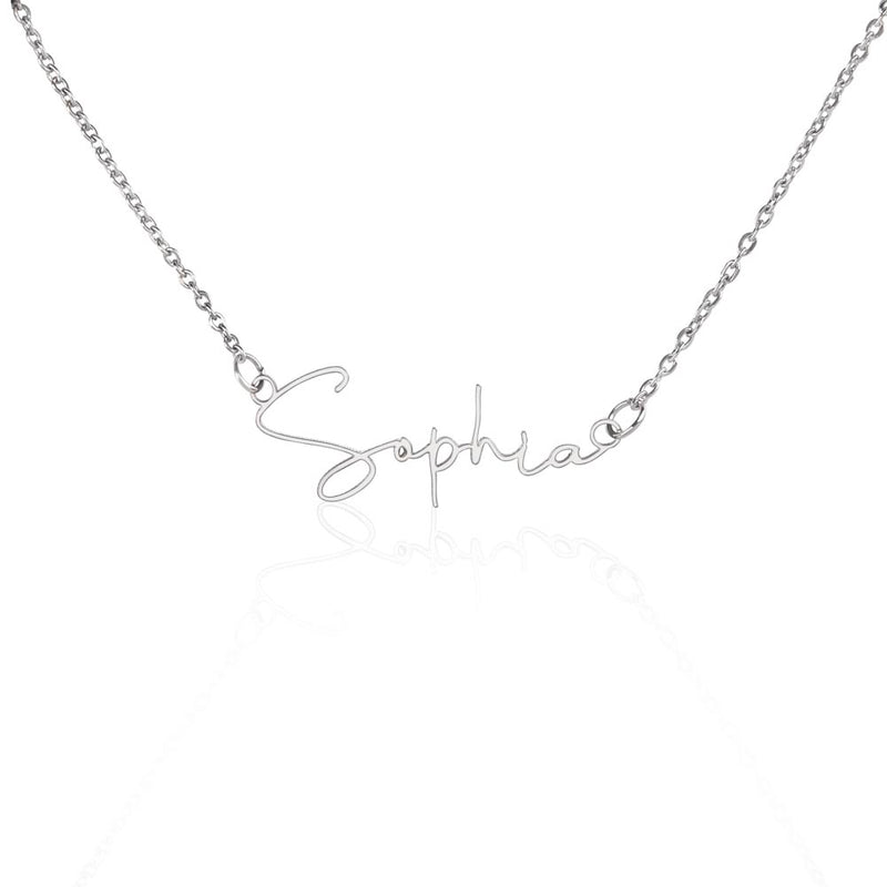 Gift of Emotion: The Perfect Name Necklace for Someone You Cherish