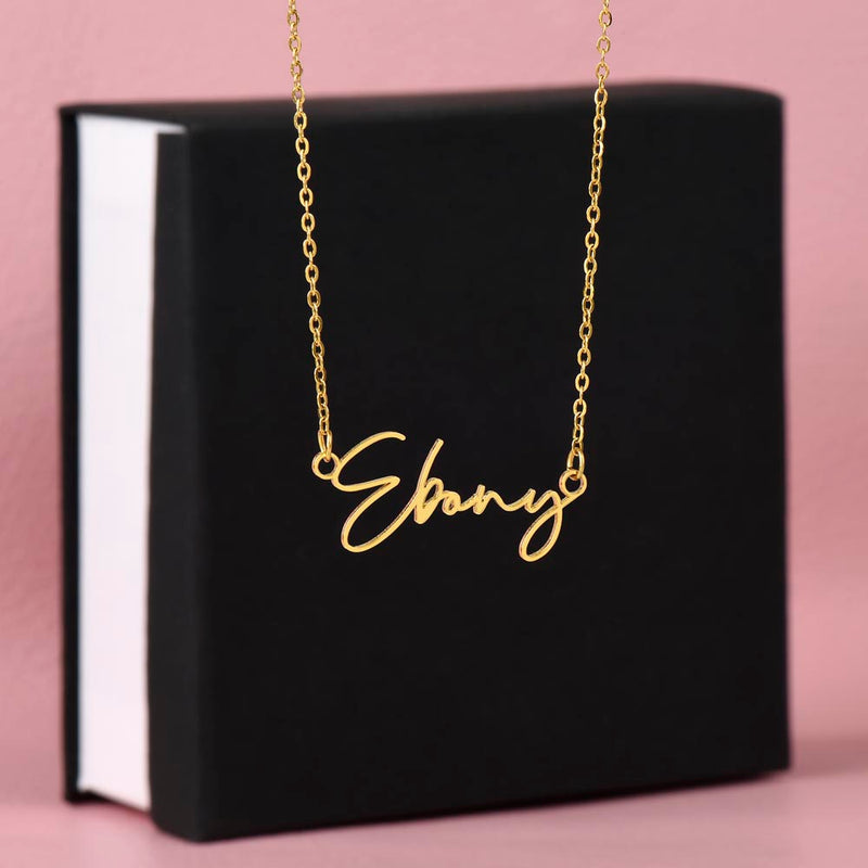 Gift of Emotion: The Perfect Name Necklace for Someone You Cherish