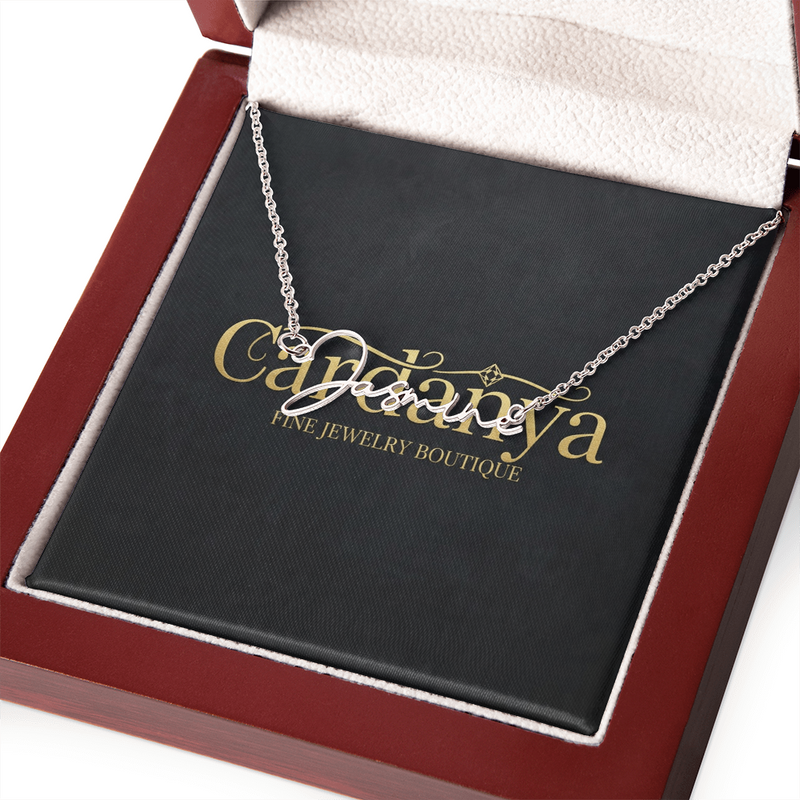 Gift of Emotion: The Perfect Name Necklace for Someone You Cherish