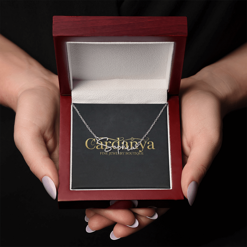 Gift of Emotion: The Perfect Name Necklace for Someone You Cherish